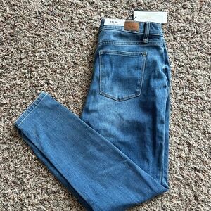 Judy Blue Medium Wash High Waist Skinny Jeans